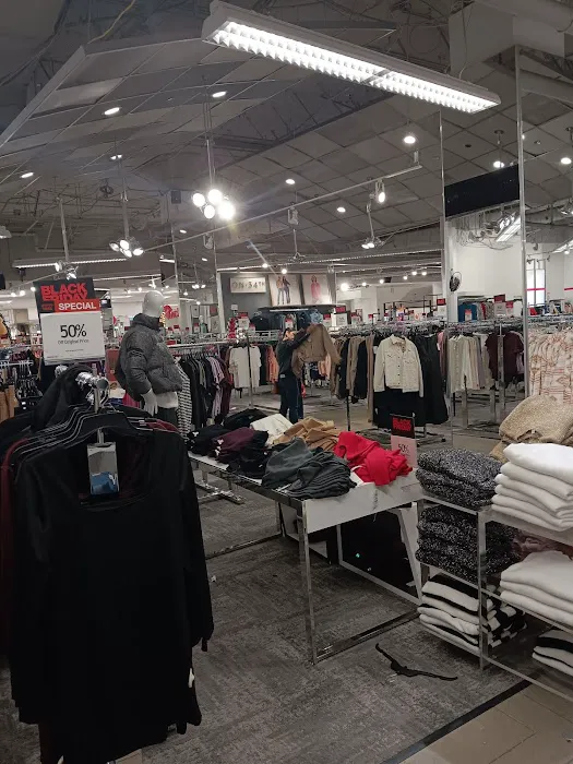 Macy's 9