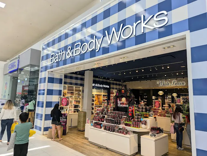 Bath & Body Works 6