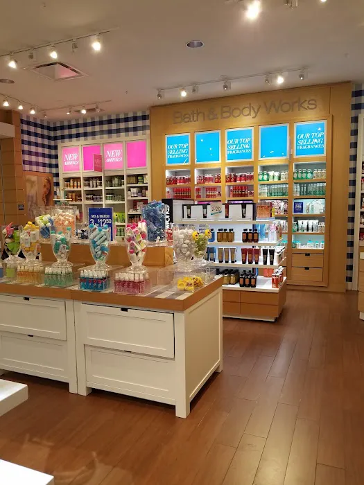 Bath & Body Works 2