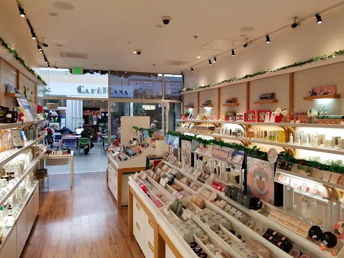 The Face Shop 1