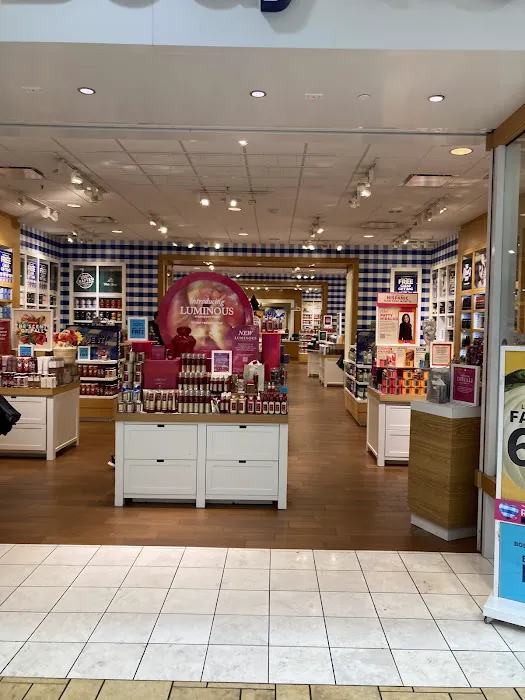 Bath & Body Works 4