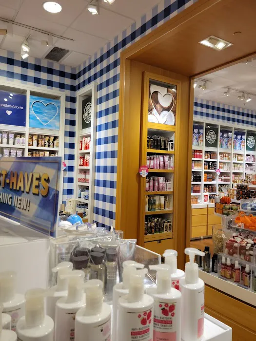 Bath & Body Works 8