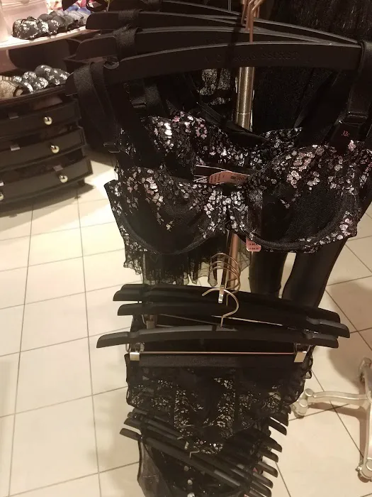 Victoria's Secret 4