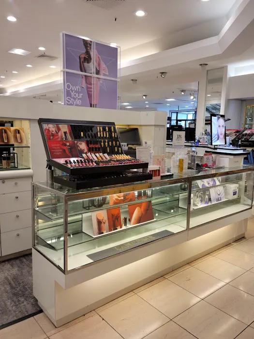 Macy's 9