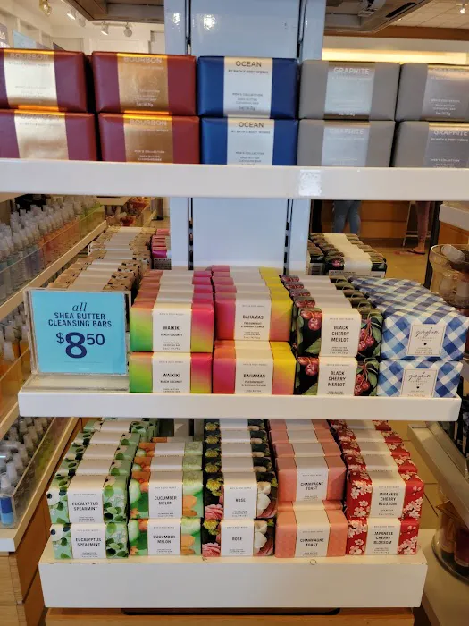 Bath & Body Works 8