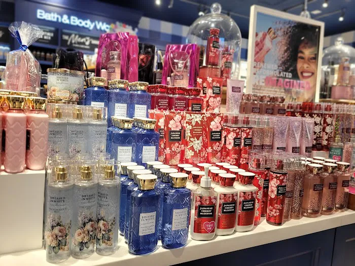 Bath & Body Works 3