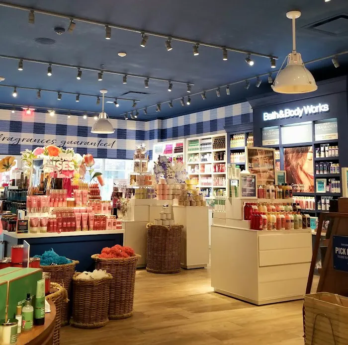 Bath & Body Works 7