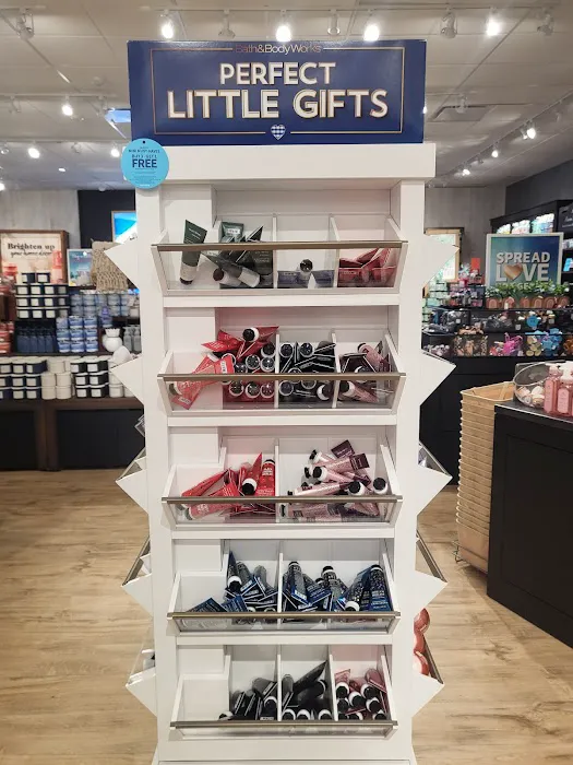 Bath & Body Works 9