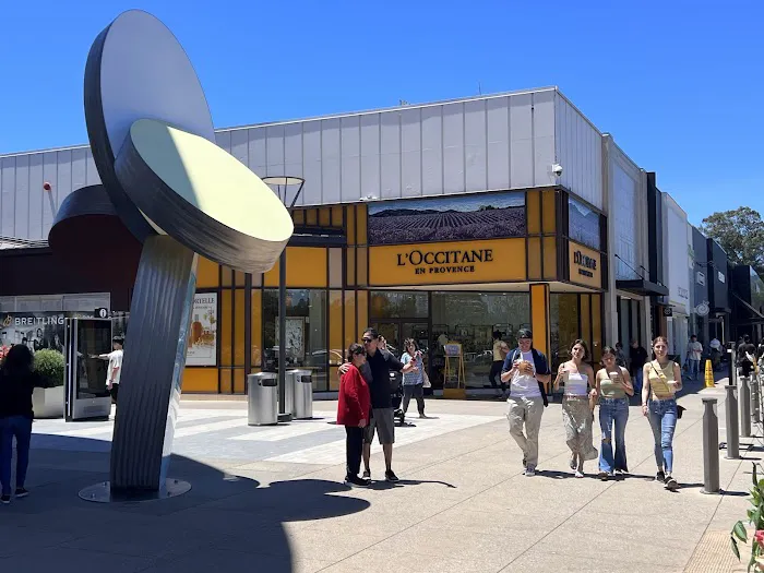 STANFORD SHOPPING CENTER, CA 4