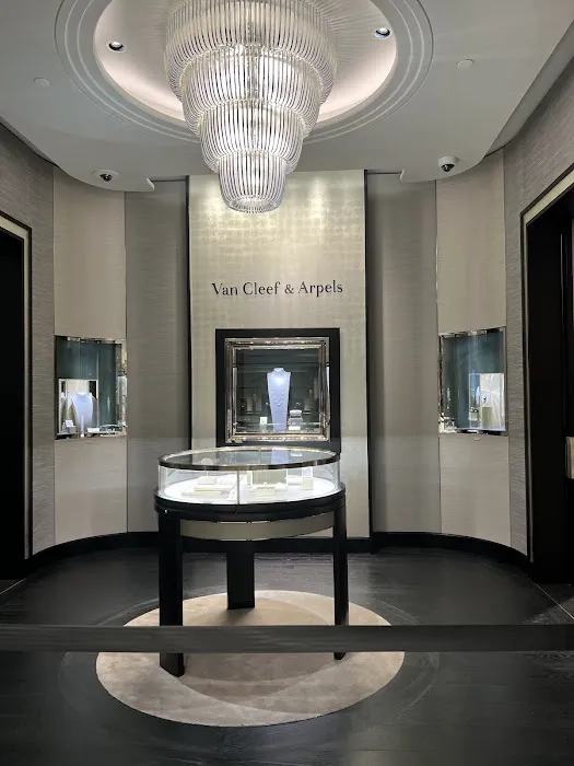 Van Cleef & Arpels (Palo Alto - Neiman Marcus) 0