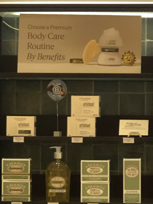 Bath & Body Works 4