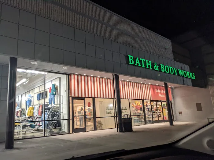 Bath & Body Works 13
