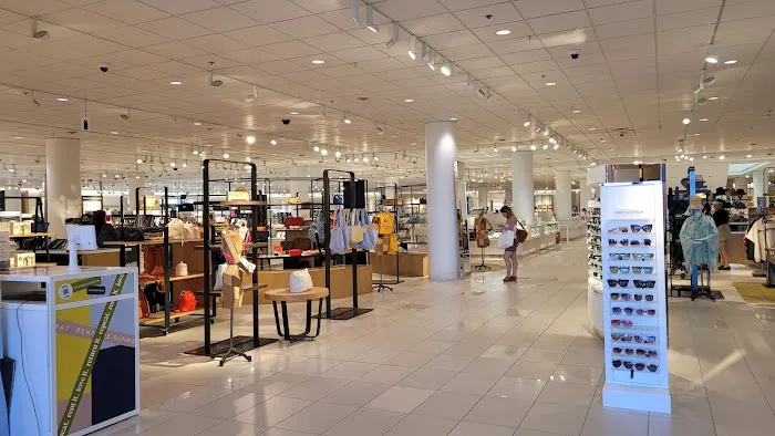 Nordstrom 7