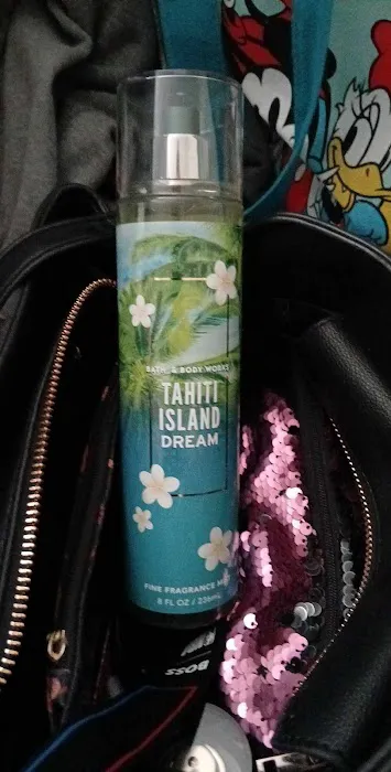 Bath & Body Works 1