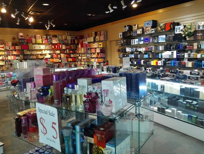 Luxury Perfume 2