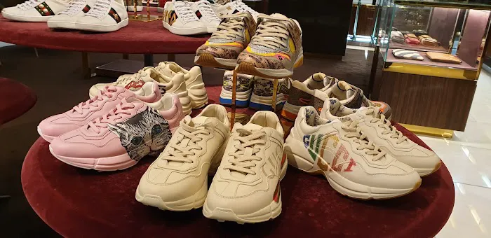 Gucci 7