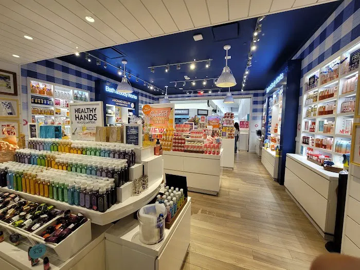 Bath & Body Works 7