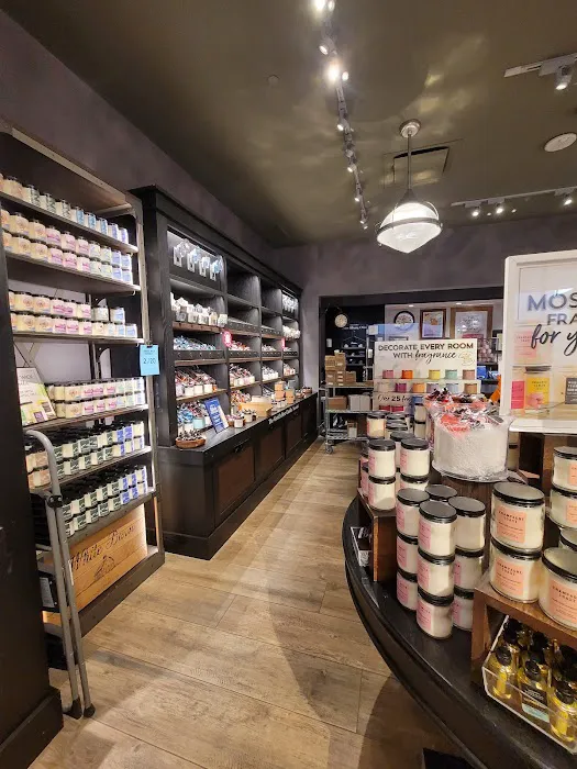 Bath & Body Works 8