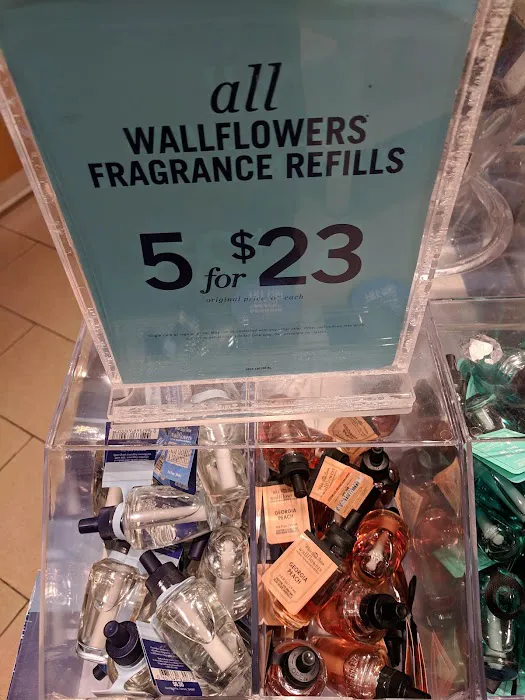 Bath & Body Works 4