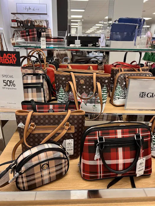 Macy's 9