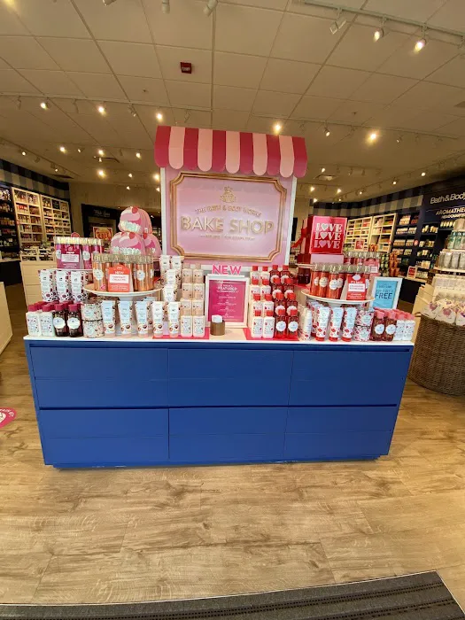 Bath & Body Works 4