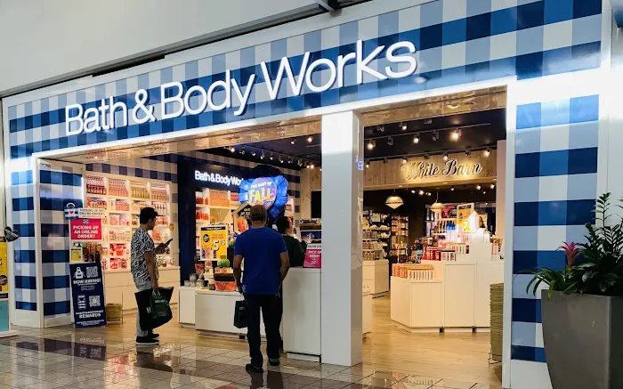 Bath & Body Works 2