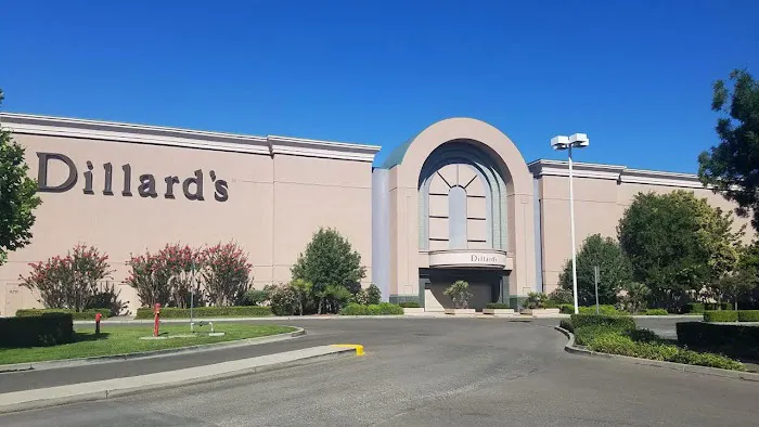 Dillard's 5