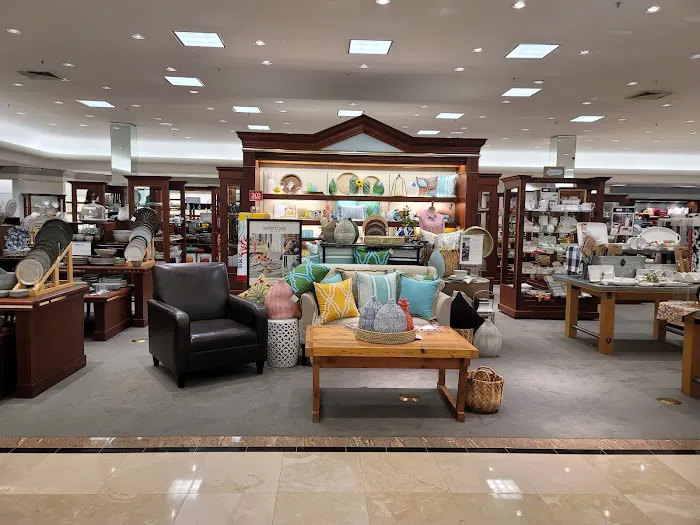 Dillard's 1