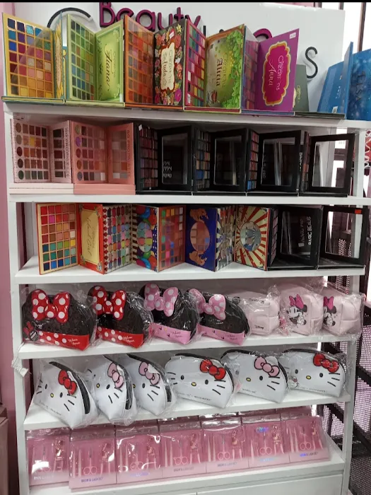 Esmeralda’s Beauty Supplies 8