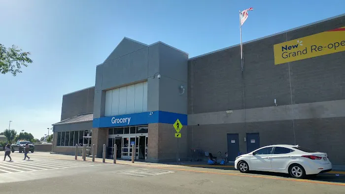 Walmart Supercenter 1