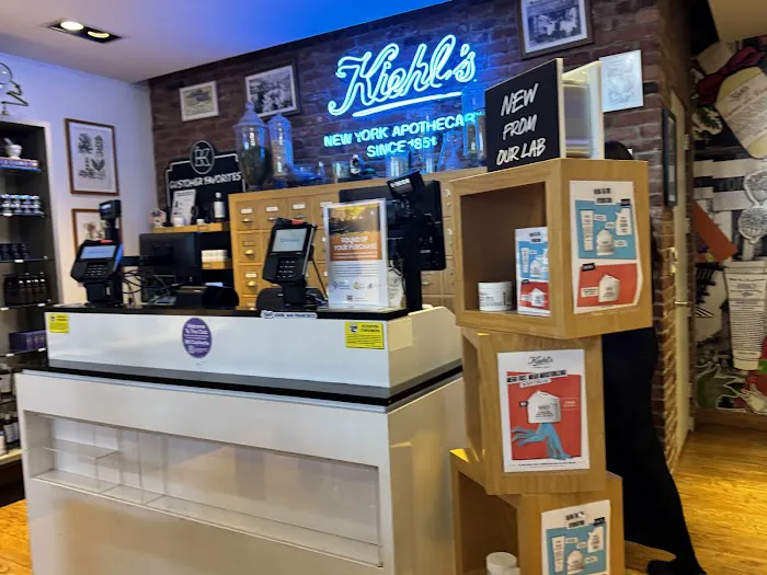 Kiehl's 6