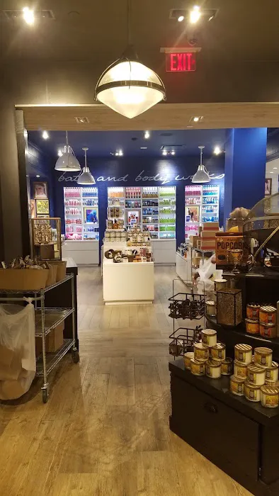 Bath & Body Works 1