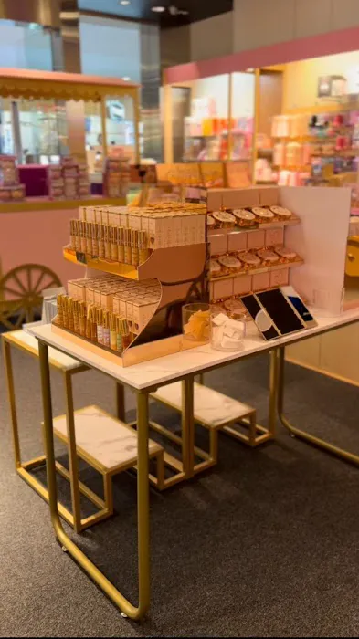 MYLASHXO COSMETICS STORE 3