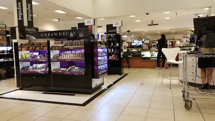 Macy's 9