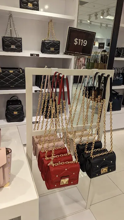 Michael Kors Outlet 3