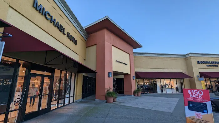 Michael Kors Outlet 0