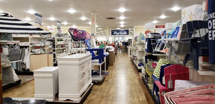 Marshalls & HomeGoods 0