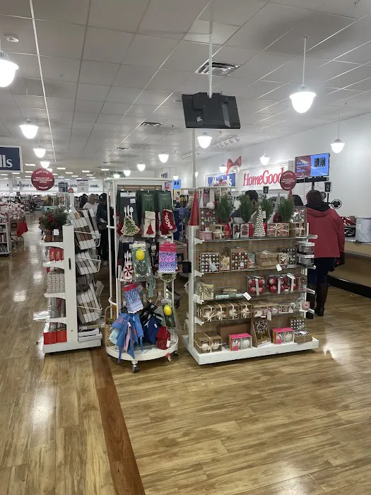 Marshalls & HomeGoods 3
