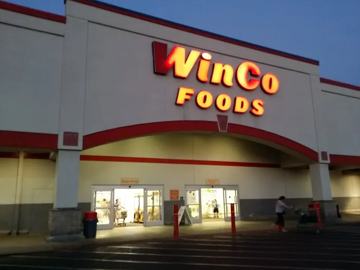 WinCo Foods 0