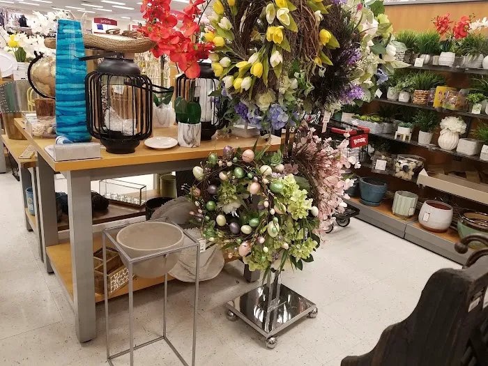 T.J. Maxx 3