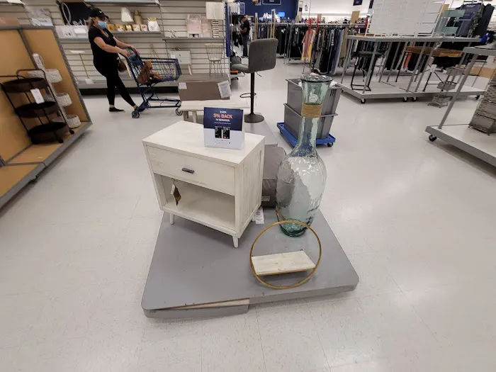 Marshalls 9