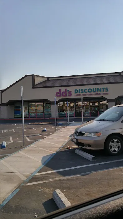 dd's DISCOUNTS 6