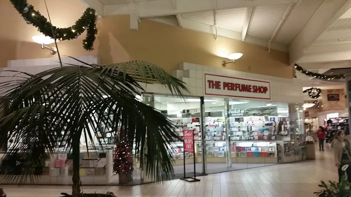 The perfume shop 0