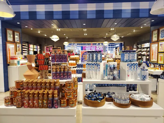 Bath & Body Works 9