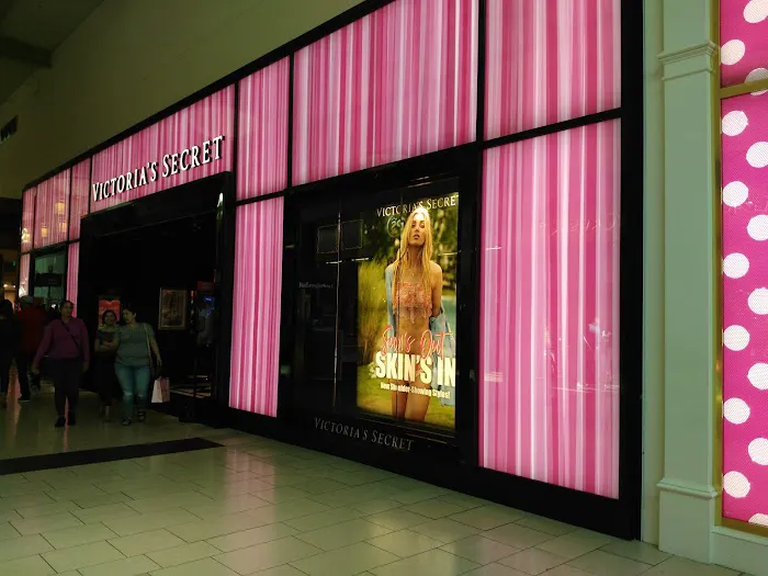Victoria's Secret & PINK by Victoria's Secret 7