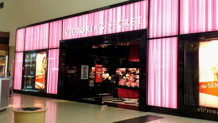 Victoria's Secret & PINK by Victoria's Secret 1
