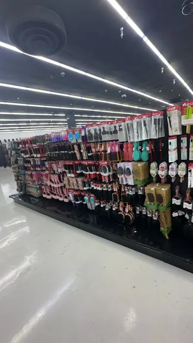 LUXYL Beauty Supply 2