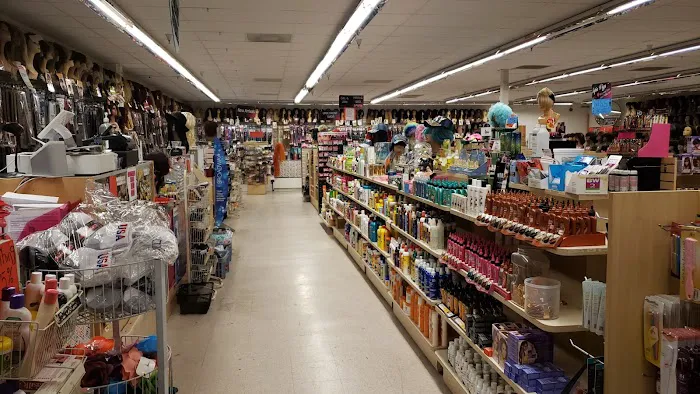 Pink Palace Beauty Supply& Med Spa 5