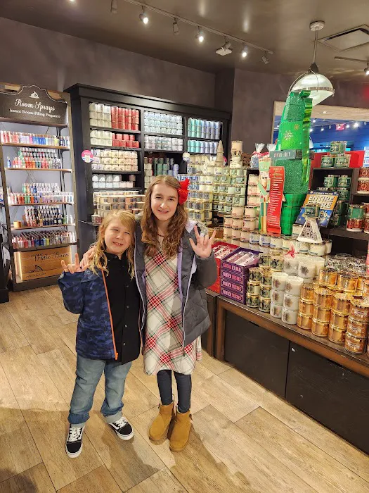 Bath & Body Works 6