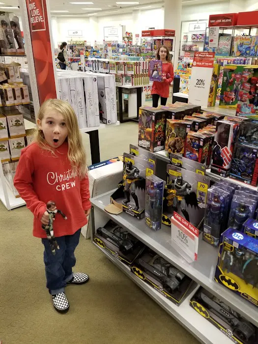 Macy's 4